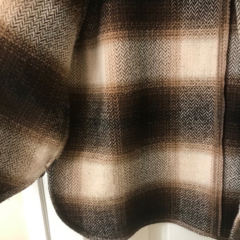 H&M Herringbone Weave Shacket S/M - image 5